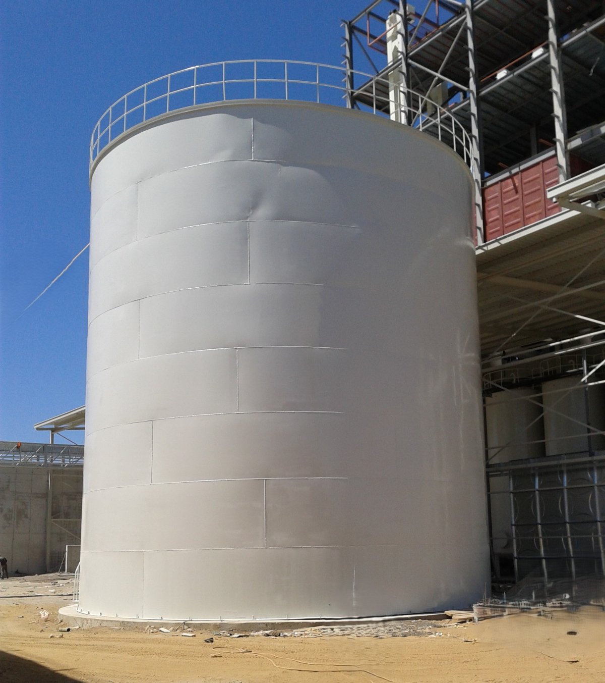 Silos and Tanks